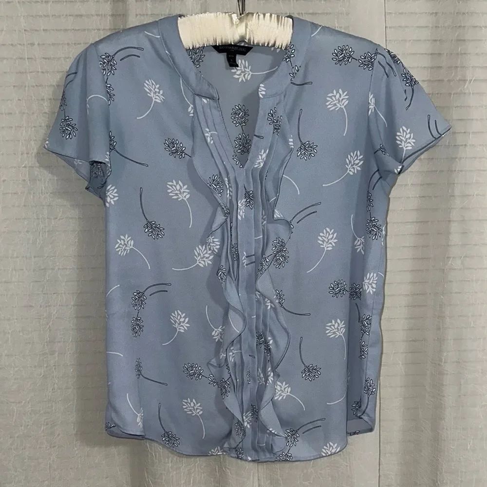 BR SP Light Blue Navy White Printed Pleated Double Ruffle Flitter Sleeve Top